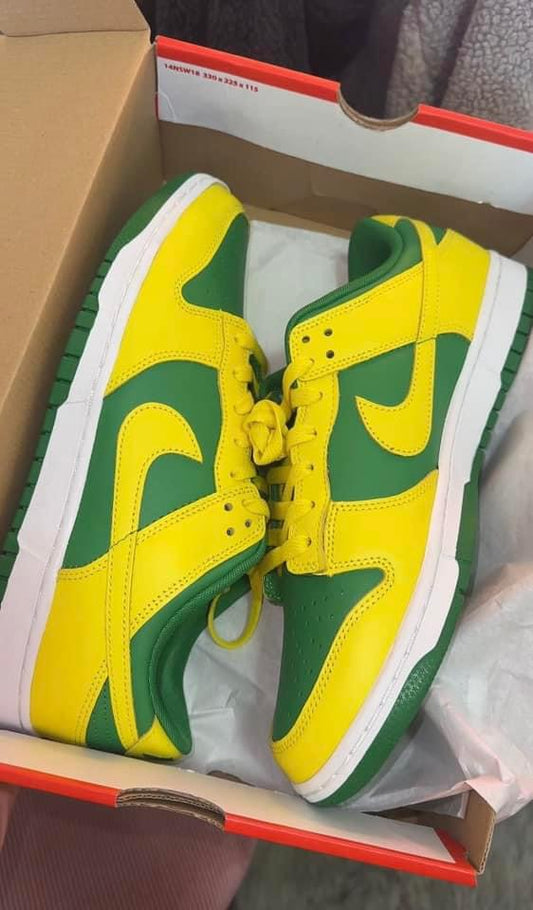 O - Nike Dunk Low / Size 10.5 Mens